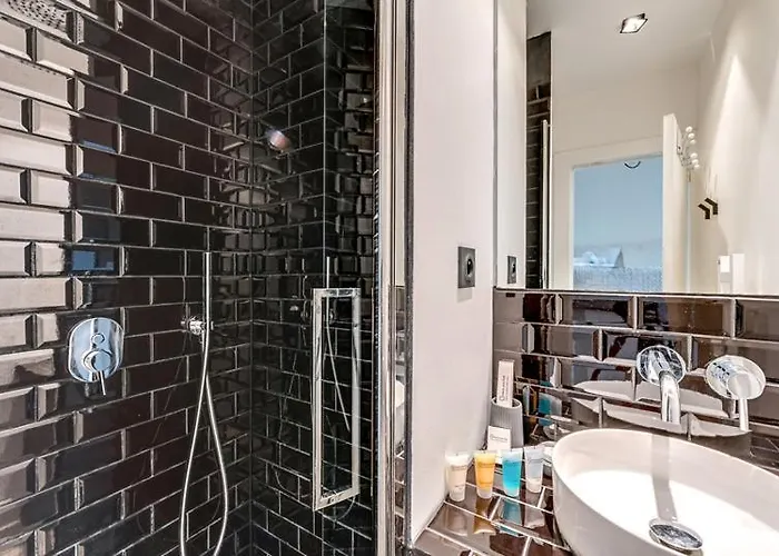 125 Cochine - Superbe A Parigi